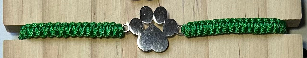 Bracelets motif pattes de chien